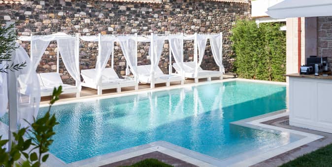 Pür Beyaz Otel
